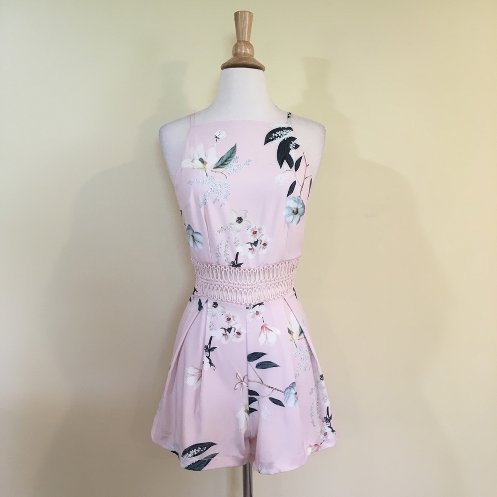 Open Crochet Midriff Blush Floral Cami Romper - Picture 2 of 4